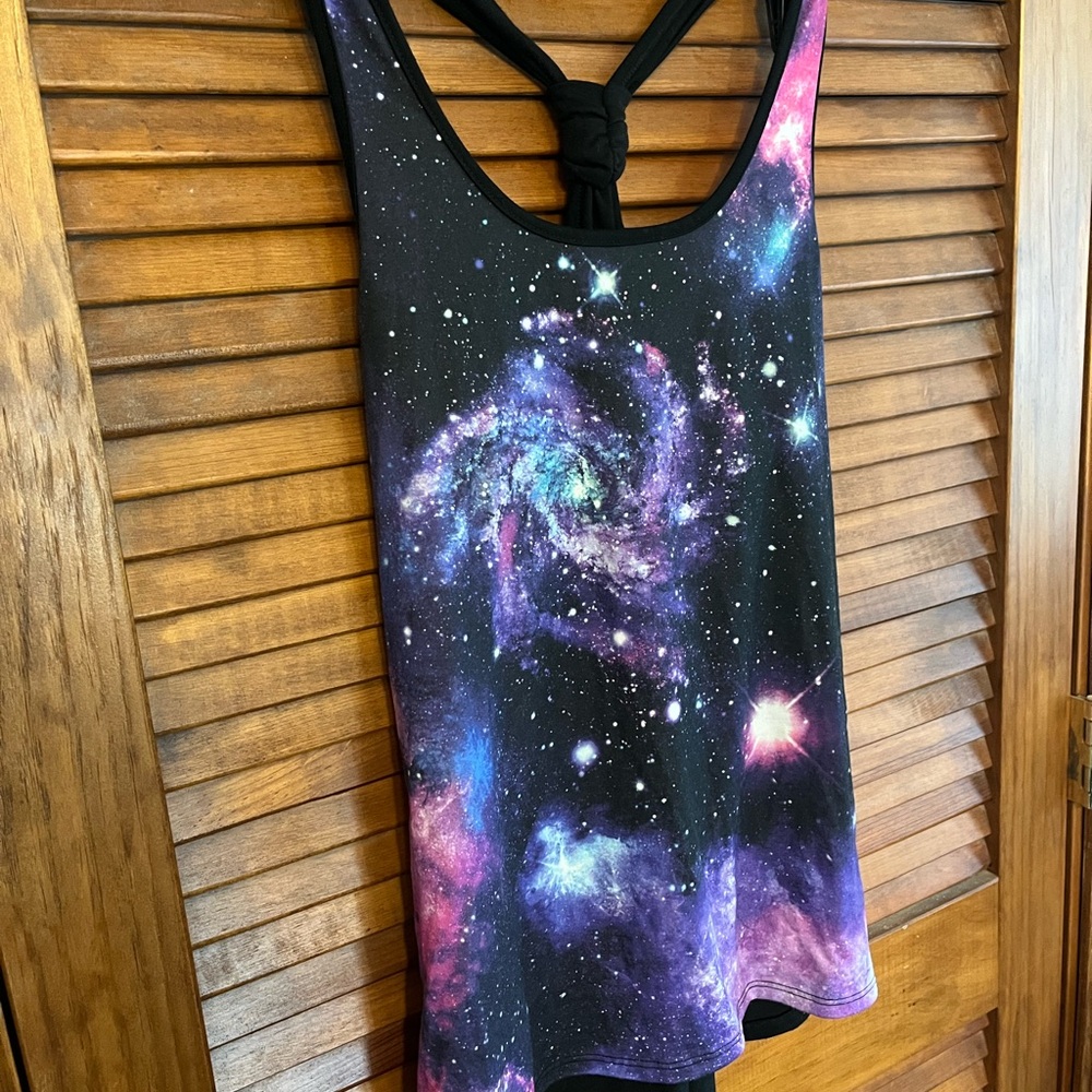 Hot Topic Purple and Pink Backless Sleeveless Tank Top
